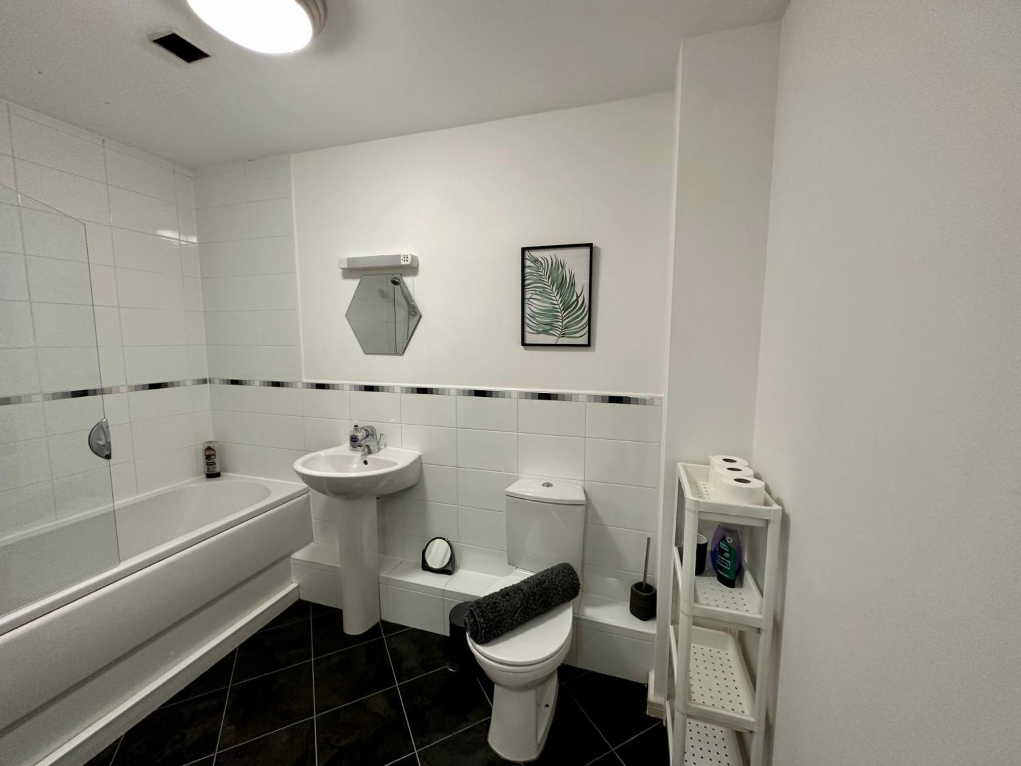 Etihad Fc 2Br Apartment With Water View Manchester Esterno foto